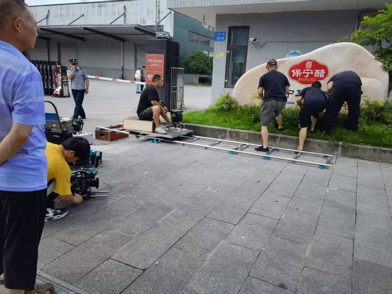 凌海市广告片拍摄公司核心优势：全流程服务，让品牌广告片省心更出彩